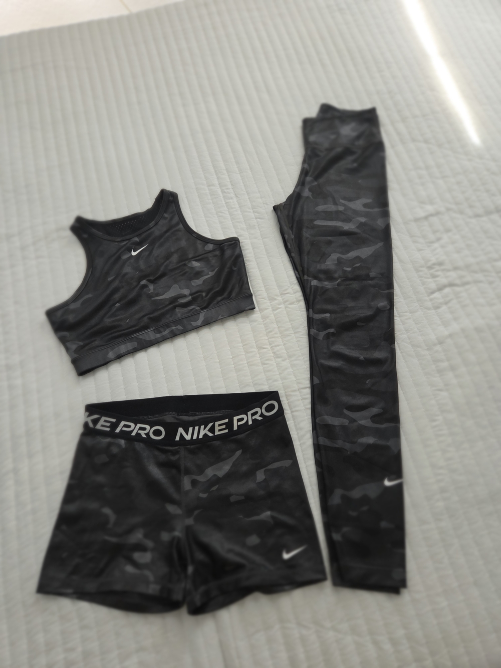 Nike Pro Black Camo 3-Piece Active Set